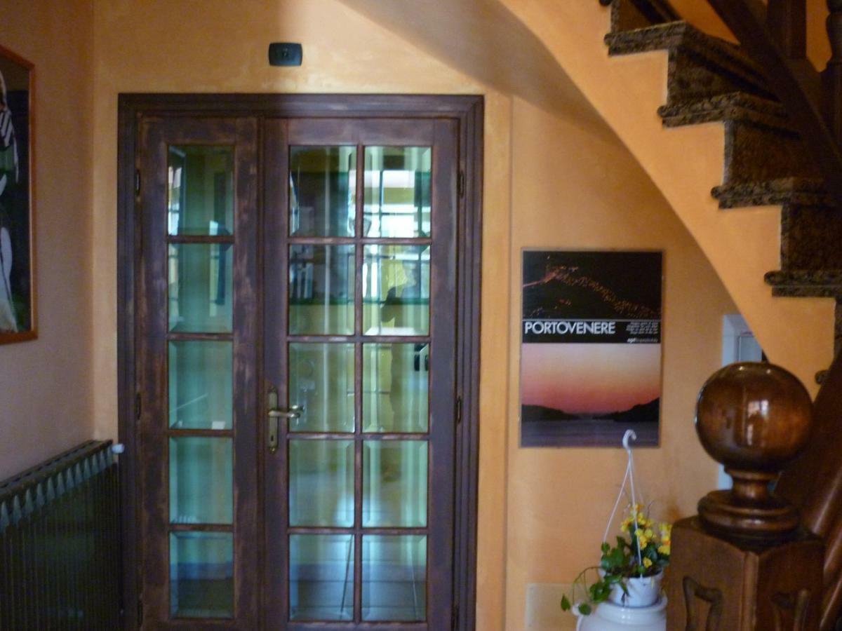 Il Ciambellino Hotel Santo Stefano di Magra Exterior photo